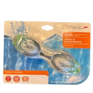 NWT Speedo Jr. Record Breaker Swim Goggles in Green, Ages 6-14.